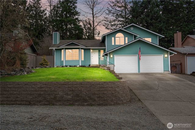 12307 205th Avenue Ct E, Bonney Lake, WA 98391