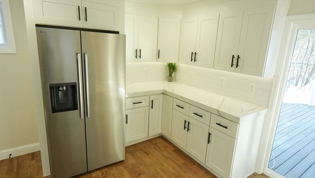 122 Copperfield Rd, Worcester, MA 01602