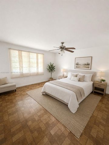 8480 SW 154th Cir Court 924, Miami, FL 33193