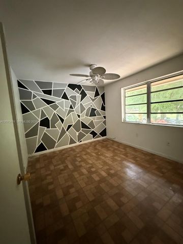 8480 SW 154th Cir Court 924, Miami, FL 33193