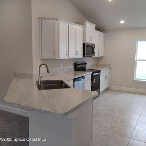 1516 Kylar Drive NW, Palm Bay, FL 32907