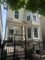4545 S Hermitage Avenue, Chicago, IL 60609