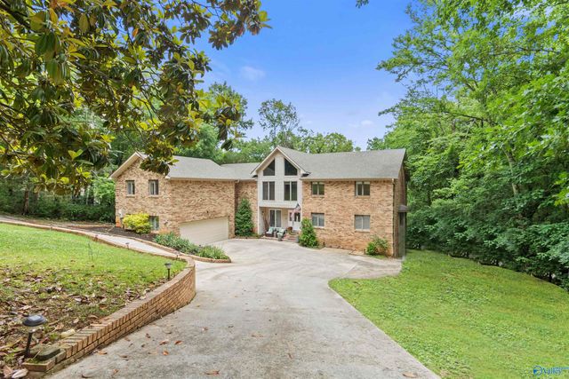 10017 Torino Drive, Huntsville, AL 35803