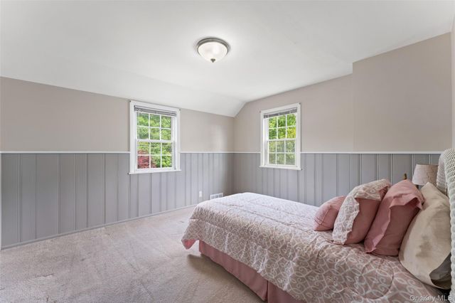 434 California Road, Bronxville, NY 10708