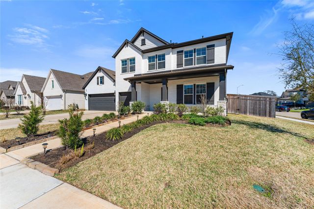 10027 Golden Woods Drive, Missouri City, TX 77459