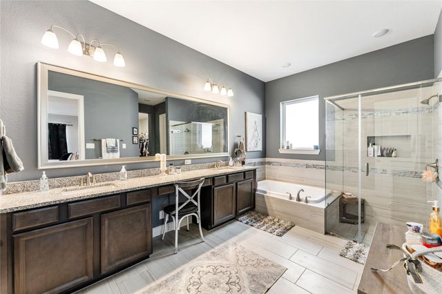 10027 Golden Woods Drive, Missouri City, TX 77459