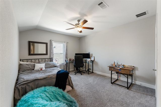 10027 Golden Woods Drive, Missouri City, TX 77459