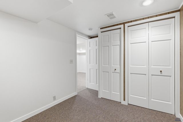 4565 WENTWORTH DR, Rapid City, SD 57702