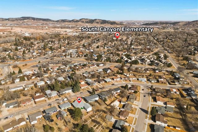 4565 WENTWORTH DR, Rapid City, SD 57702