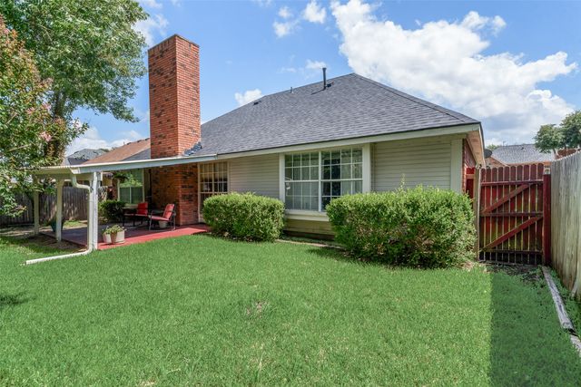 2017 Spring Mills Road, Mesquite, TX 75181