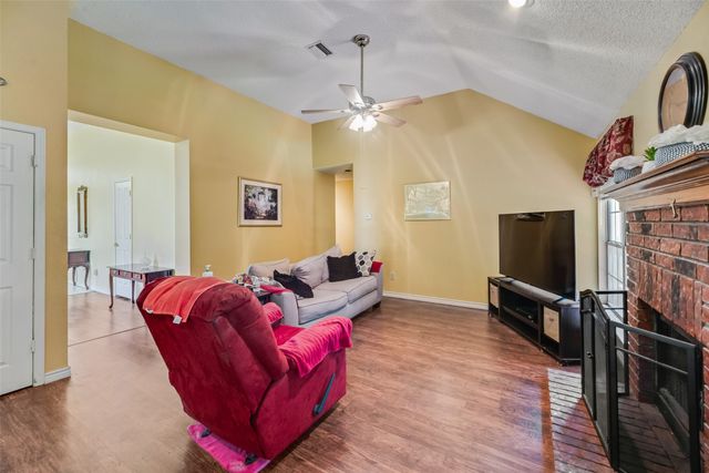 2017 Spring Mills Road, Mesquite, TX 75181