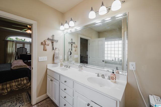 5212 VINTAGE WAY, Mccalla, AL 35111