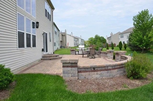 346 Osage Drive, Bolingbrook, IL 60490