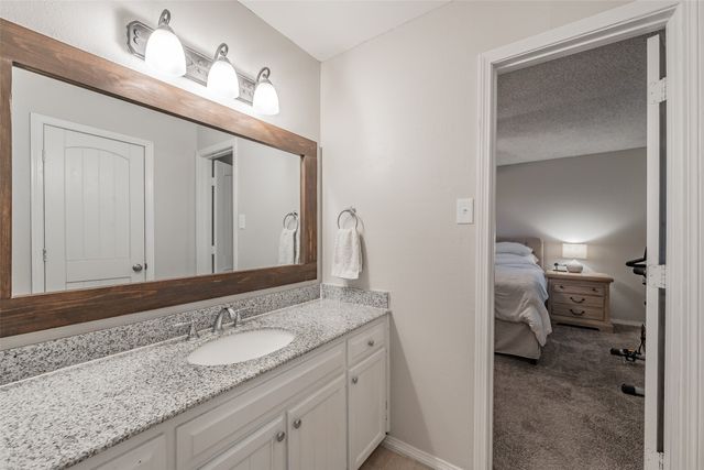 2507 Smouldering Wood Drive, Arlington, TX 76016