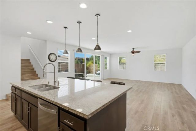38464 Rosegate, Murrieta, CA 92563
