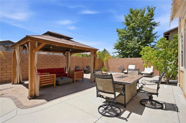 38464 Rosegate, Murrieta, CA 92563