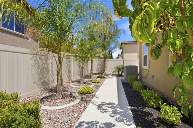 38464 Rosegate, Murrieta, CA 92563