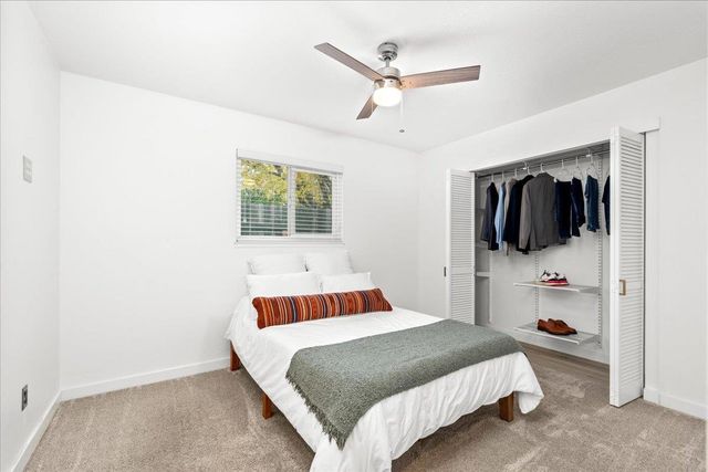 3805 Moonbeam Dr, Sacramento, CA 95827