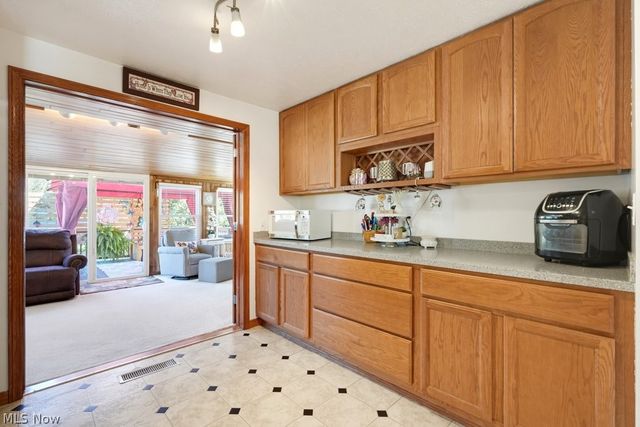 10457 Persimmon Street NW, Canal Fulton, OH 44614