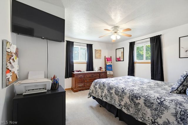 10457 Persimmon Street NW, Canal Fulton, OH 44614
