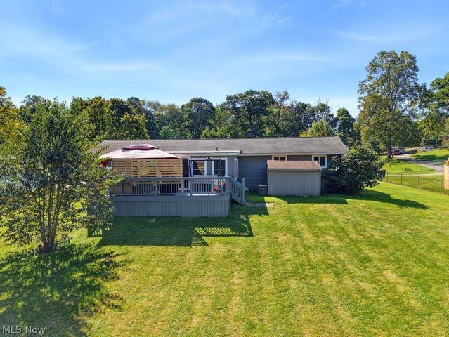10457 Persimmon Street NW, Canal Fulton, OH 44614