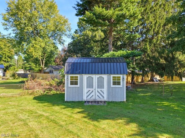 10457 Persimmon Street NW, Canal Fulton, OH 44614