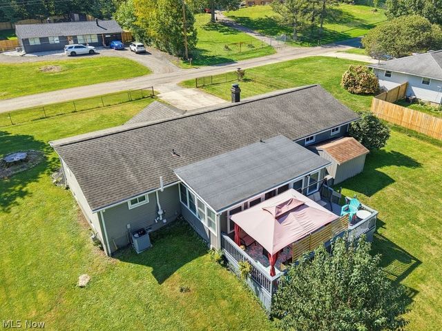 10457 Persimmon Street NW, Canal Fulton, OH 44614