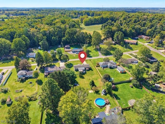10457 Persimmon Street NW, Canal Fulton, OH 44614