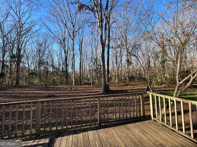 74 Wolfskin Road, Arnoldsville, GA 30619