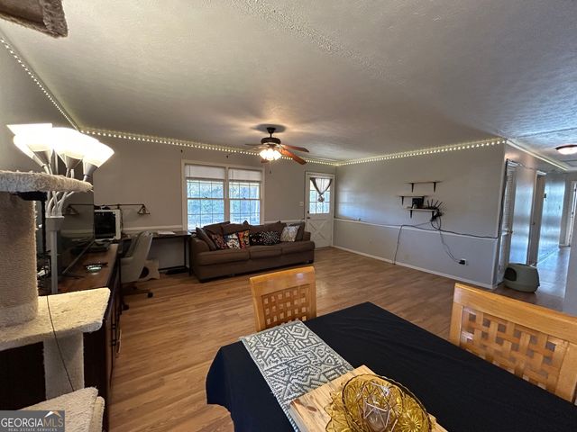 74 Wolfskin Road, Arnoldsville, GA 30619