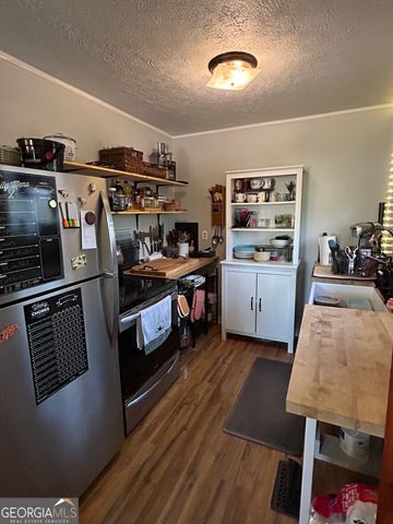 74 Wolfskin Road, Arnoldsville, GA 30619