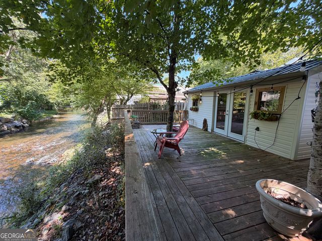 4124 Riverbank Run, Hiawassee, GA 30546