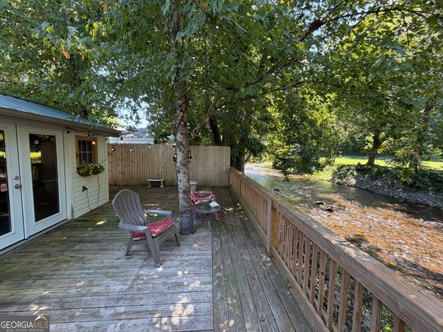 4124 Riverbank Run, Hiawassee, GA 30546