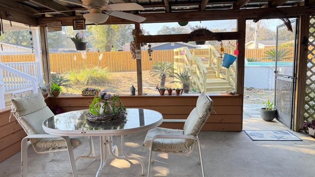 238 NW Martisa Road, Fort Walton Beach, FL 32548