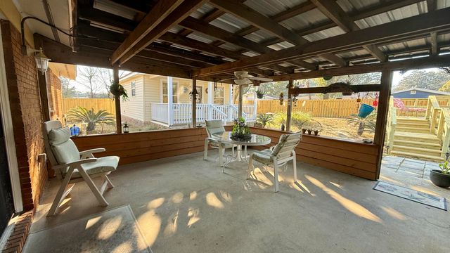 238 NW Martisa Road, Fort Walton Beach, FL 32548