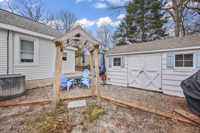 939 Woodland Avenue, West Belmar, NJ 07719