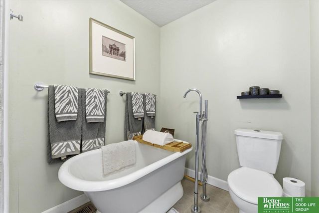 7145 S 45th Street, Lincoln, NE 68516