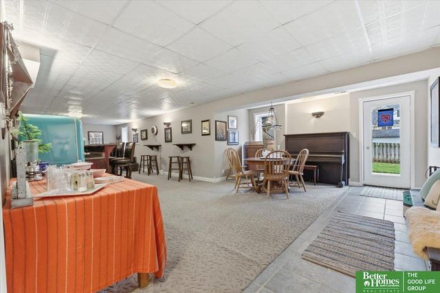 7145 S 45th Street, Lincoln, NE 68516