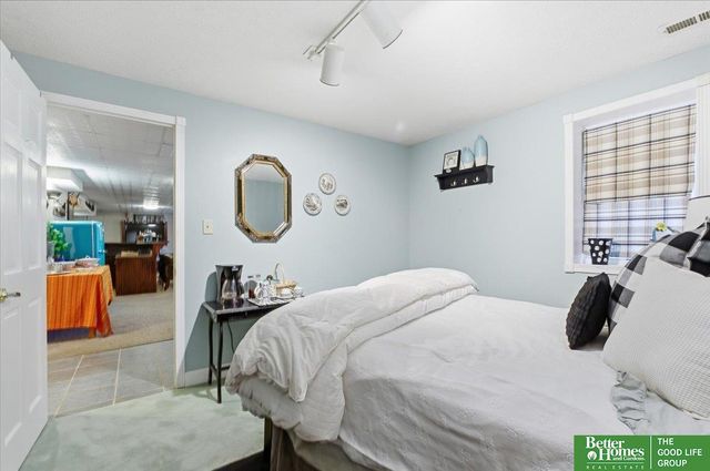 7145 S 45th Street, Lincoln, NE 68516