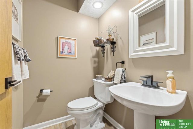 7145 S 45th Street, Lincoln, NE 68516