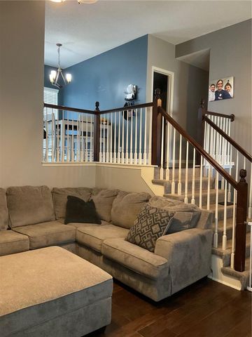 11200 N Lewis Avenue, Kansas City, MO 64157