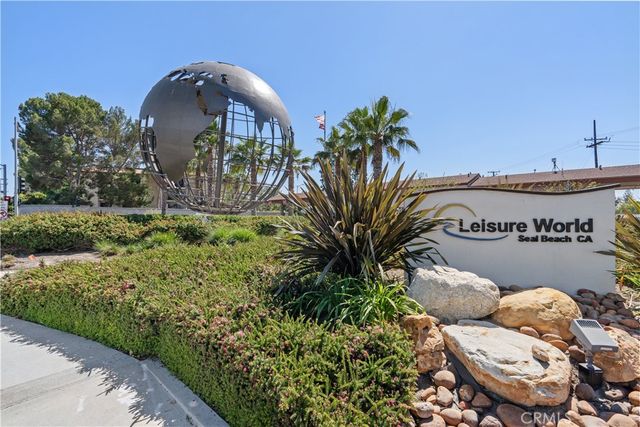 1240 Oakmont Road M4-52H, Seal Beach, CA 90740