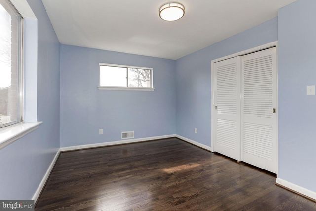 6400 REDWING RD, Bethesda, MD 20817