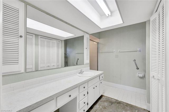 263 Shadowridge CT, Marco Island, FL 34145