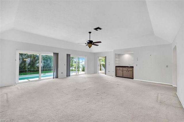 263 Shadowridge CT, Marco Island, FL 34145