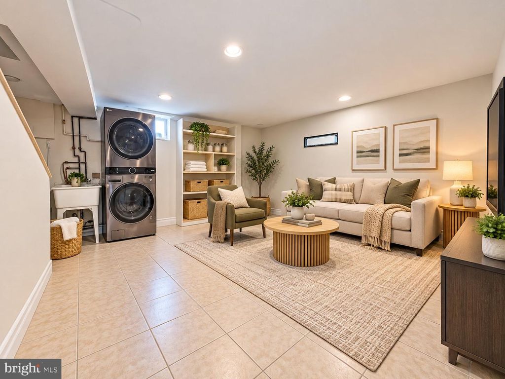 Image 15 of property listing at 57 W MADISON AVE, Clifton Heights, PA 19018