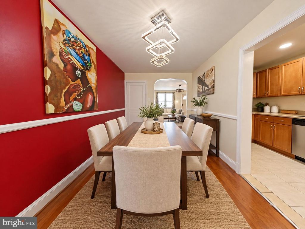 Image 5 of property listing at 57 W MADISON AVE, Clifton Heights, PA 19018