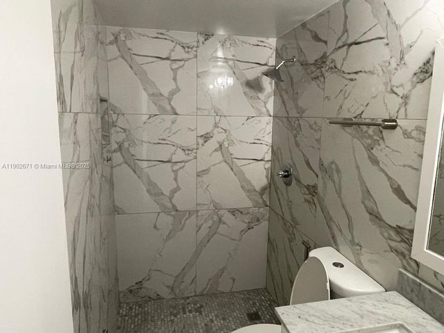 19800 SW 180th Ave UNIT 86, Miami, FL 33187