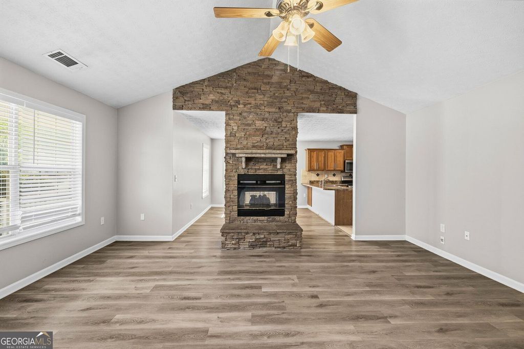 130 The Falls Boulevard, Covington, GA 30016 — photo 5