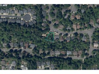 9825 Sw VENTURA Ct, Tigard, OR 97223